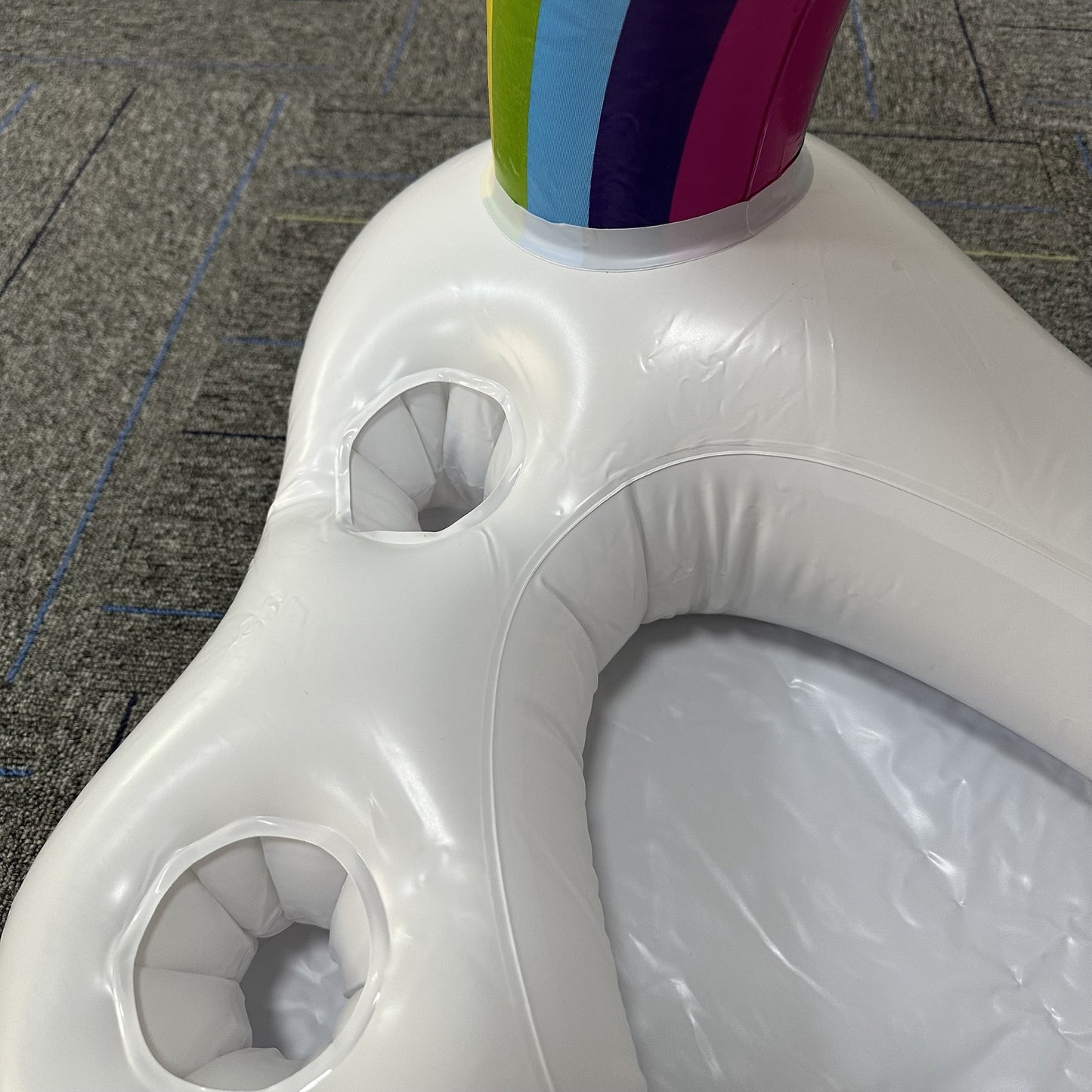 Rainbow Cloud Inflatable Pool Float Drink Holder with Ice Bucket, PVC Floating Beverage Caddy for Swimming, Beach Parties & Outdoor Leisure, 14+ Age Group, Uncharged - 5 Cup Slots